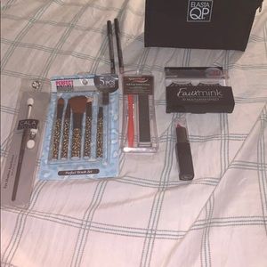 Kleancolor makeup lot